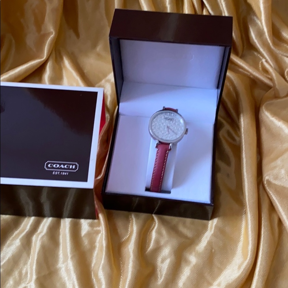 Coach watch - Picture 11 of 11
